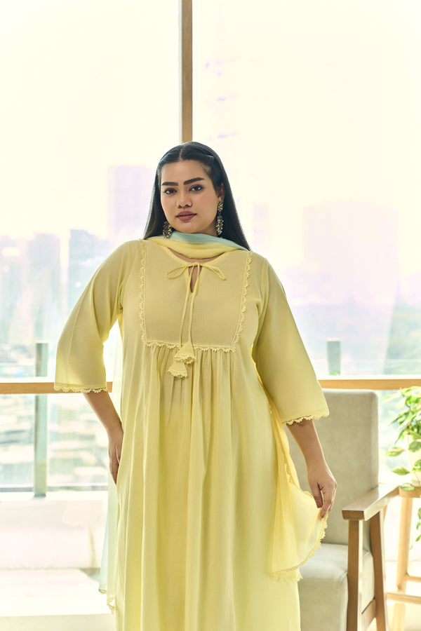 Elegant Sorbet Yellow Festive Kurta (Set of 3) with Lace